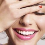 【女性必見】歯が黄ばむ原因と歯を白くする方法